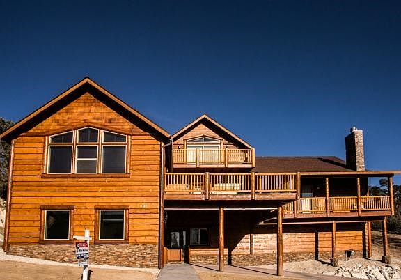 2nd image of 419 Starlight Cir