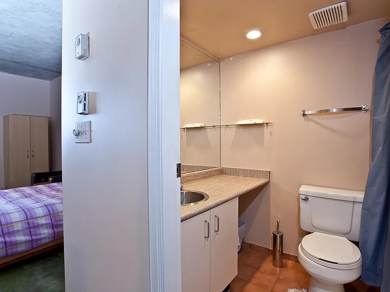 22 Cordova St E #313 — Photo 7