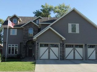 3806 Sandpiper Trl SE, Mandan, ND 58554