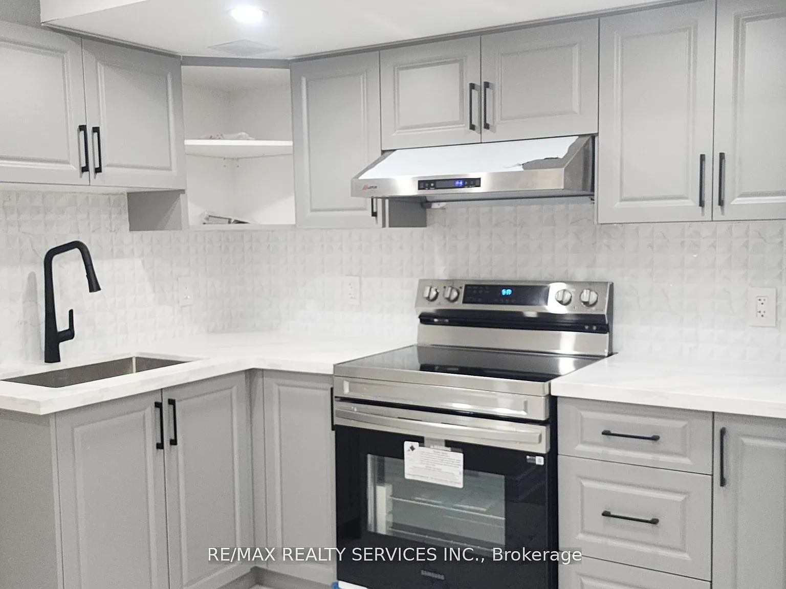 1 bed, $1,600 — Photo 3