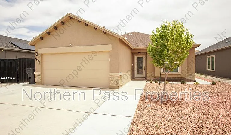 1088 Sky River St — Photo 1