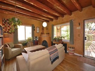 1312 Maclovia St, Santa Fe, NM 87505