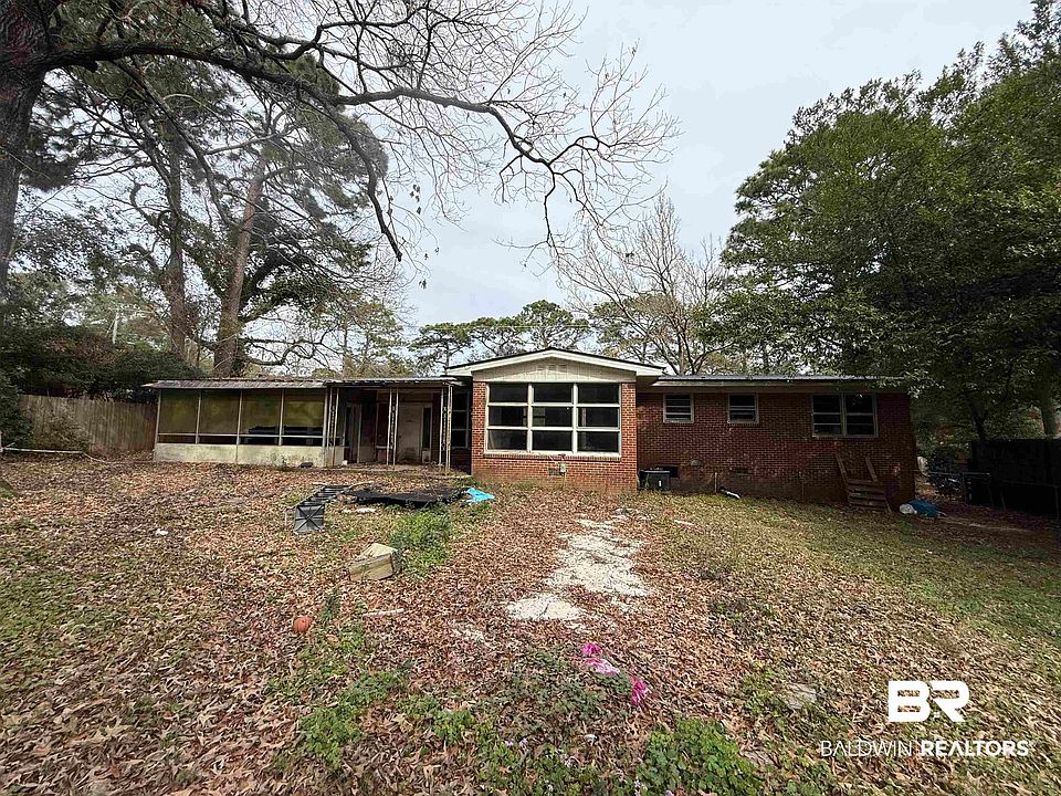 2nd image of 4003 Michael Blvd