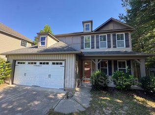 437 Lady Bug Ln, Wilmington, NC 28411