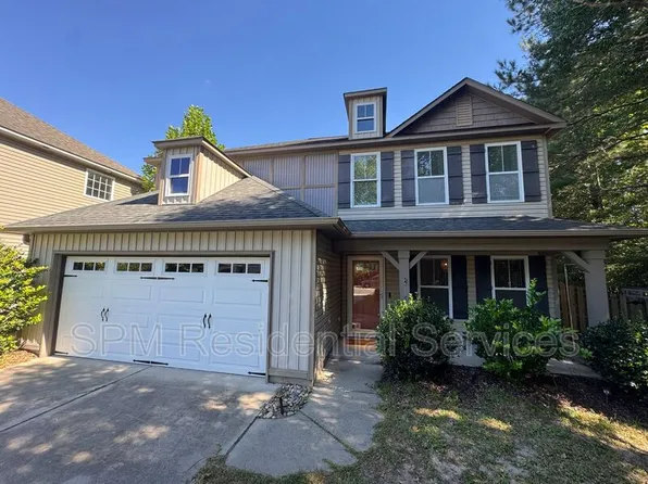 437 Lady Bug Ln, Wilmington, NC 28411