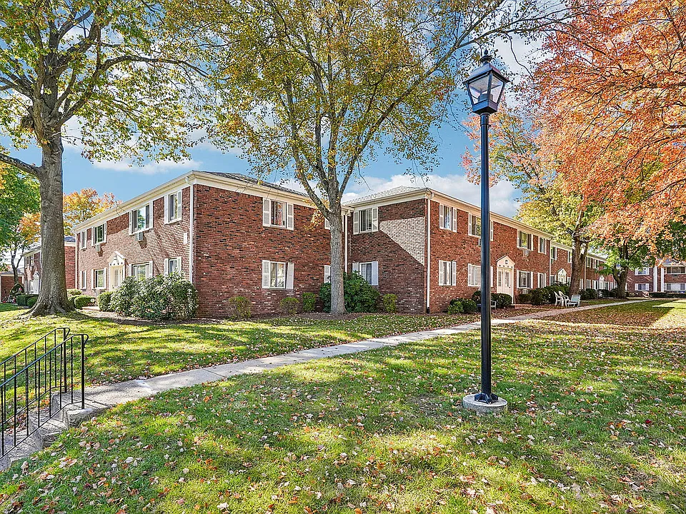Rutgers Village