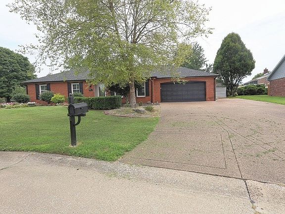 2nd image of 8231 Lake Terrace Dr