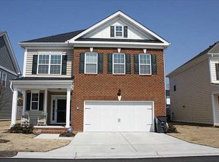 820 Brightleaf Pl, Chesapeake, VA 23320