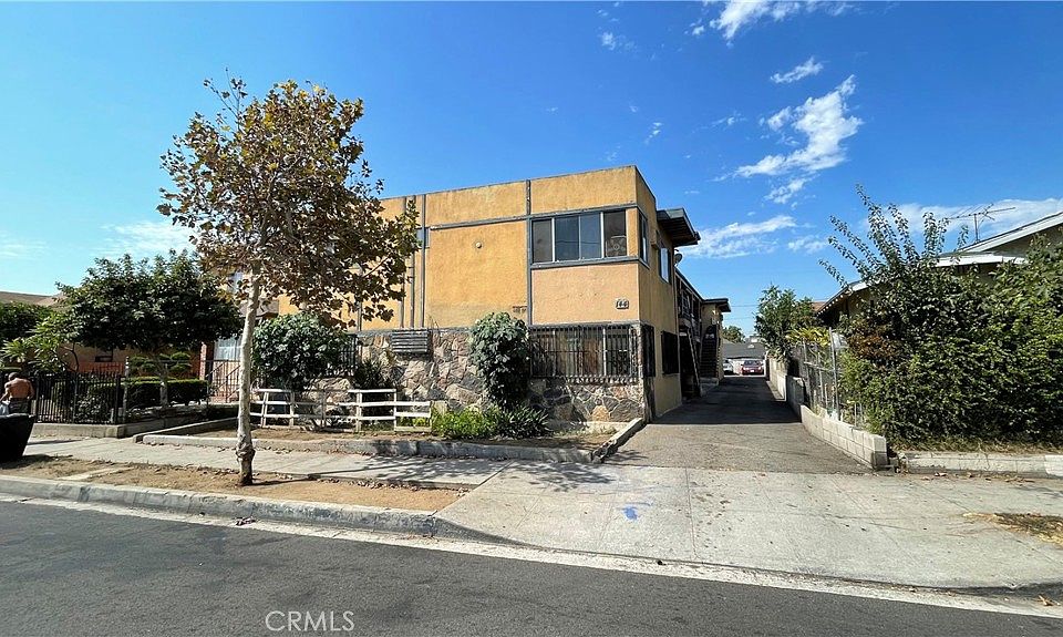1st image of 144 W Avenue 26