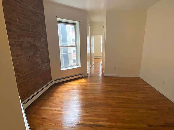 3rd image of 134 W 109th St #3DD