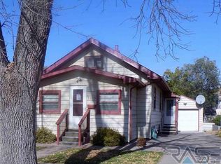 1210 W 7th St, Sioux Falls, SD 57104