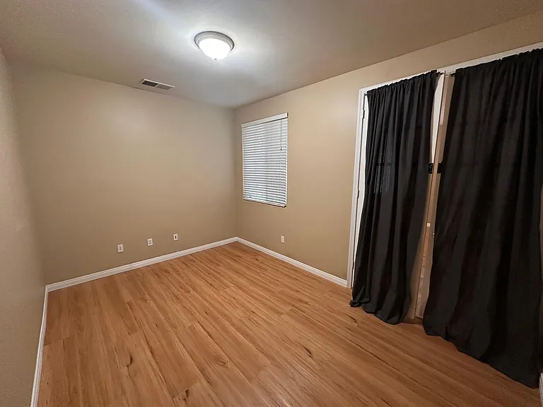 7309 Sleepy Lagoon Dr — Photo 23