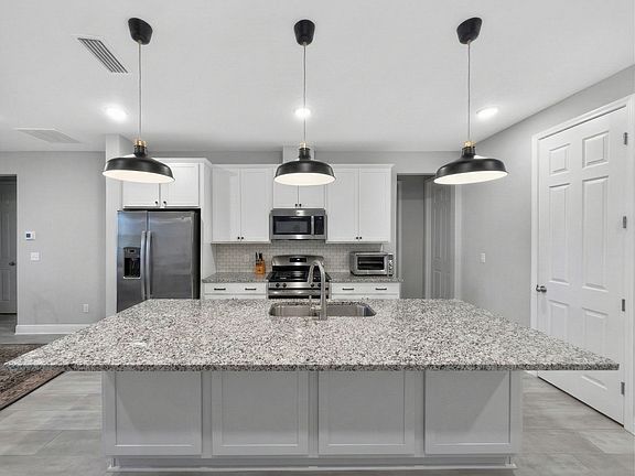 4th image of 183 Cedar Elm Way
