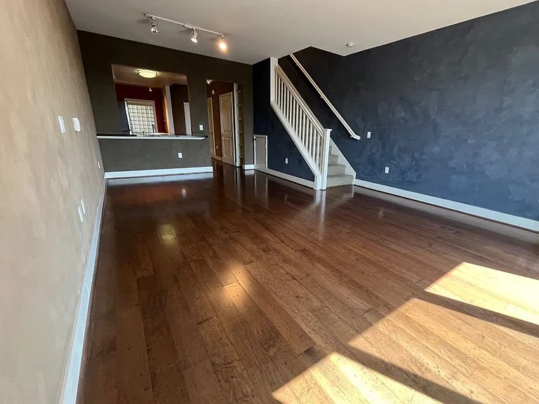 1556 Brunswig Ln — Photo 9