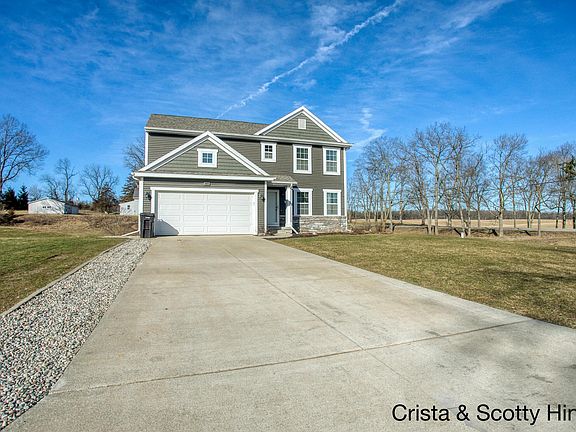 2nd image of 1475 Crystal Way Ct