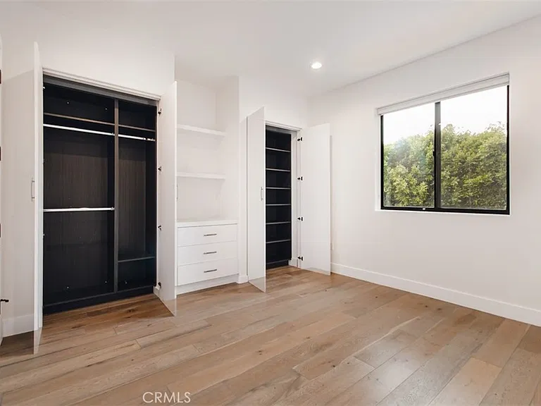 5017 Hesperia Ave — Photo 41