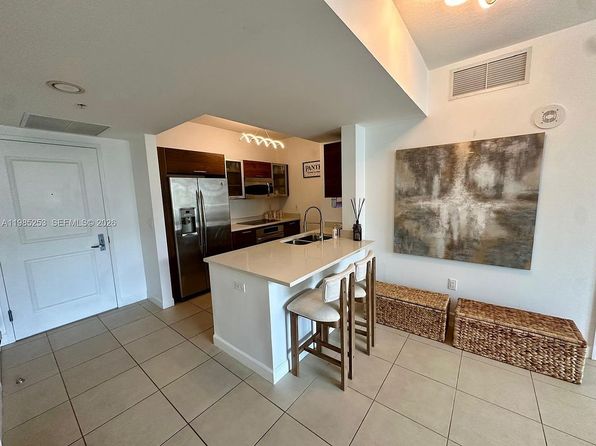 480 Hibiscus St Suite 217