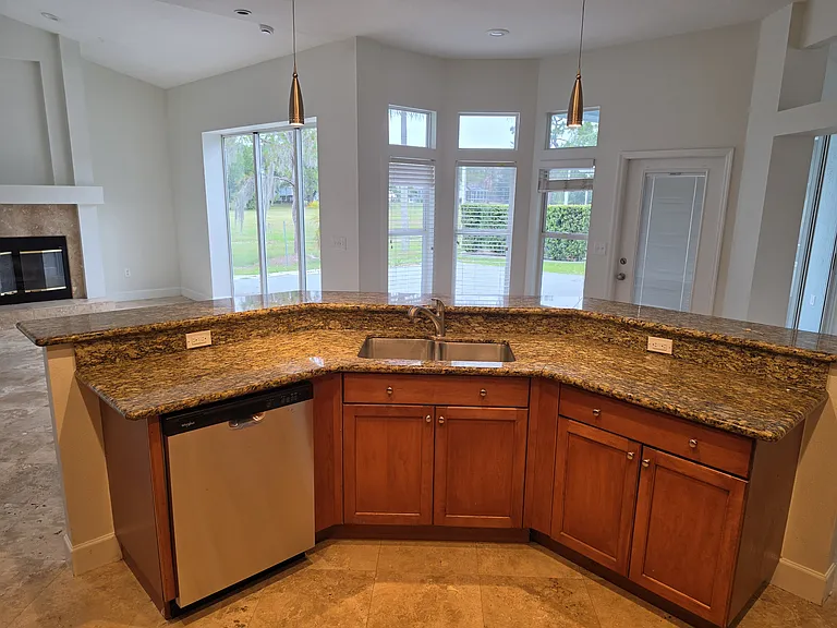 18804 Forest Glen Ct — Photo 6