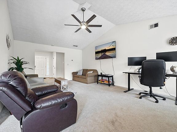 3rd image of 6574 Oak Mill Ct