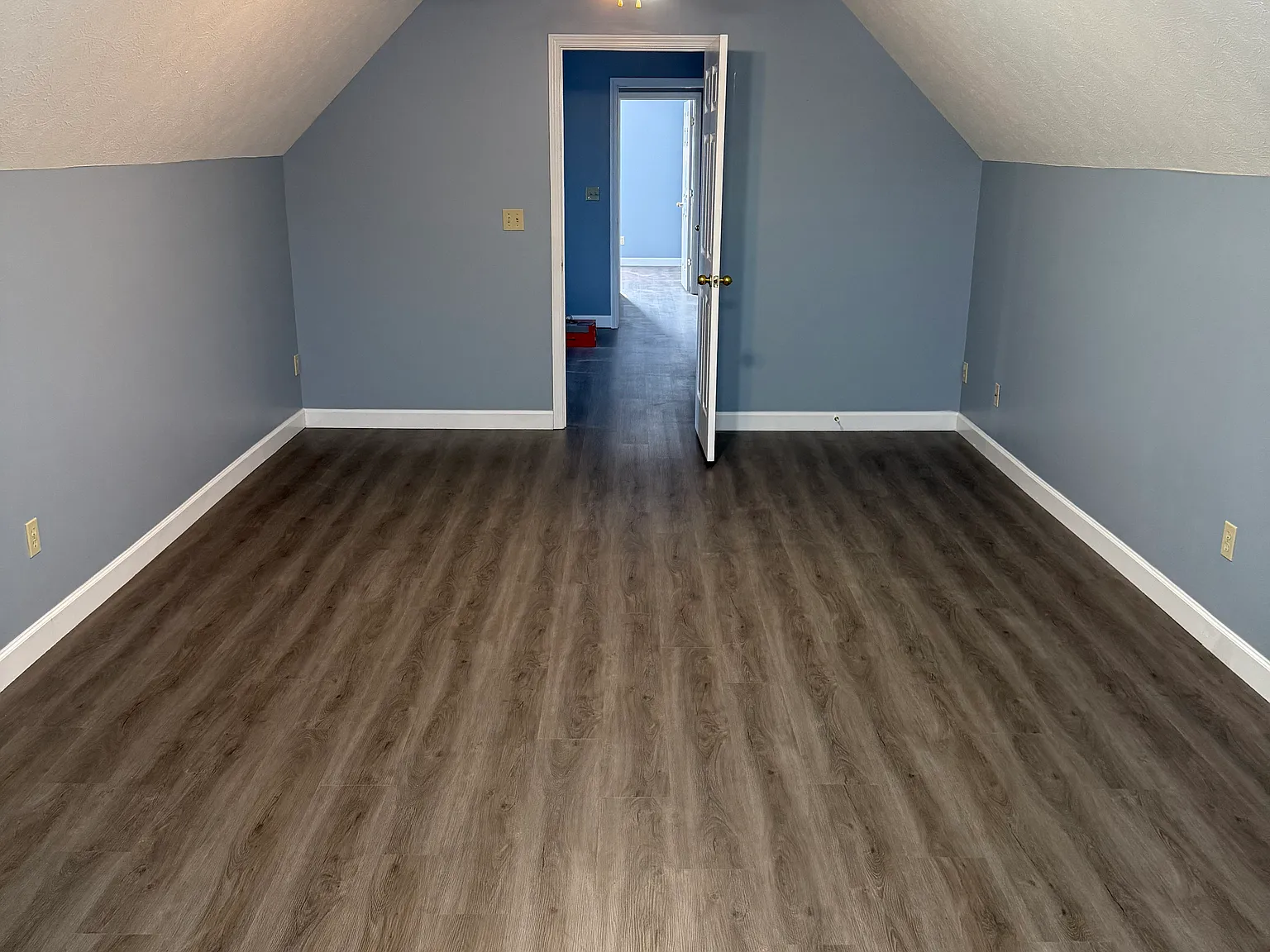3 bed, 1950 sqft, $2,000 — Photo 4