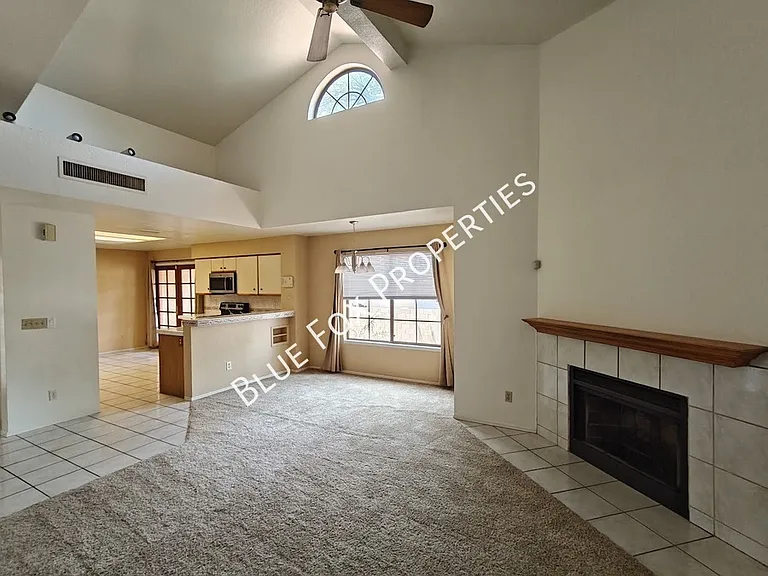 131 E Horizon Cir — Photo 7