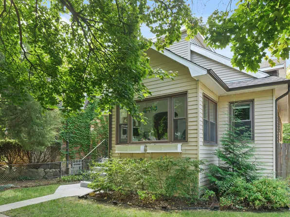 6032 N Menard Ave, Chicago, IL 60646