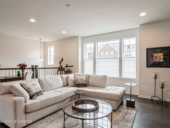 4th image of 2516 Huntleigh Ln