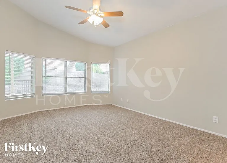 616 S Rincon Rising Rd — Photo 7