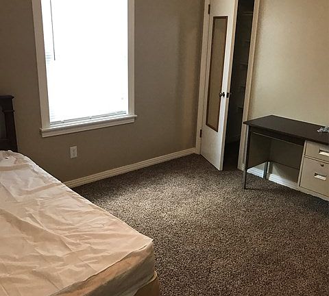 5th image of 3508 Fairmount Dr