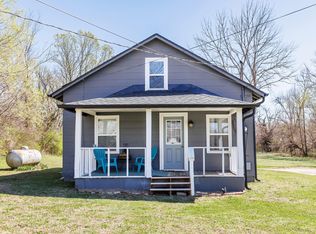 1202 N Mansfield Rd, Ava, MO 65608