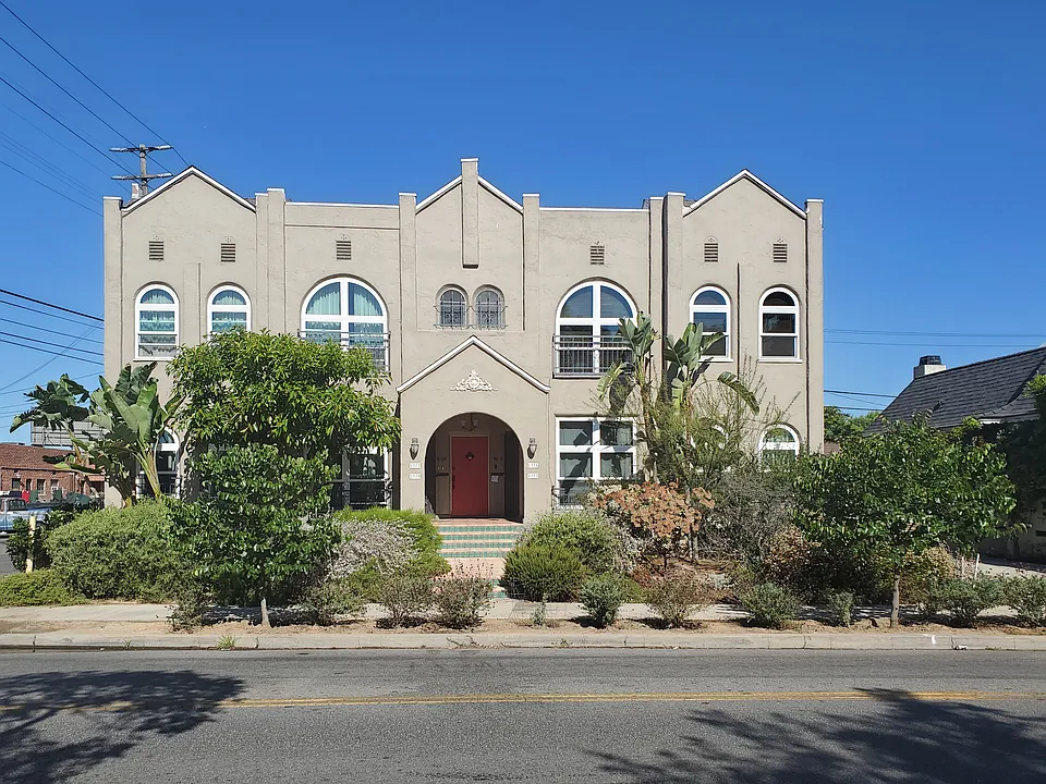 1375 Hauser Blvd #1375