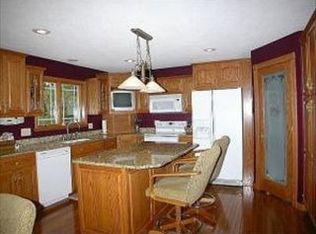 20649 Becker Lake Cir, Richmond, MN 56368