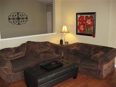 4th image of 2440 Meadowland Way