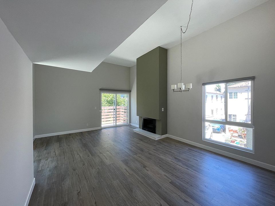 1st image of 11209 Sardis Ave #201