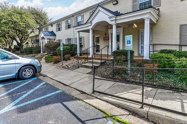 Quarterpath Place Apartments