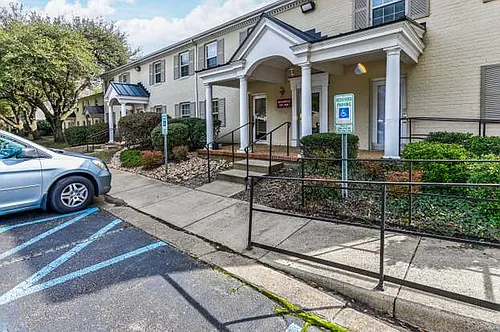 Quarterpath Place Apartments Photo 1