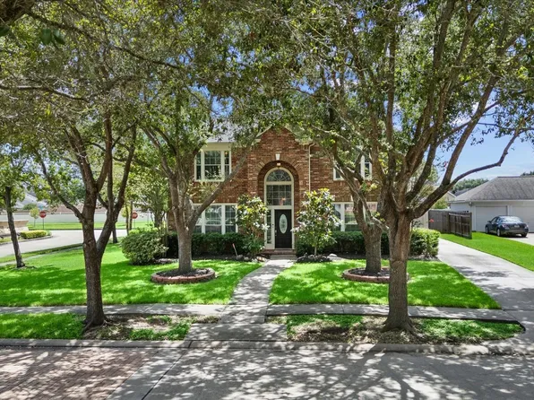 406 Silver Creek Cir, Richmond, TX 77406