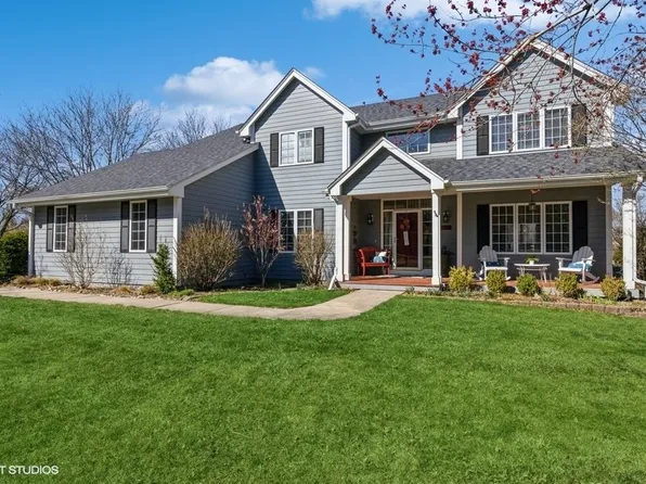 8421 Blackstone, Johnston, IA 50131