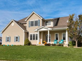 205 NW 11th St, Grimes, IA 50111