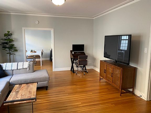 3rd image of 1750 Greenwich St #11