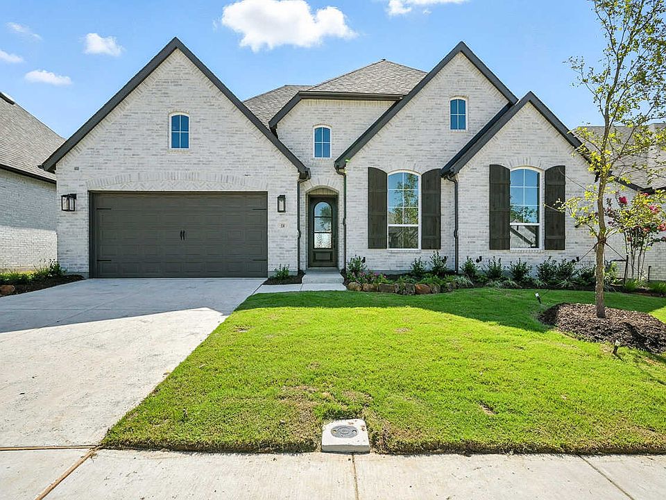 1st image of 530 Lavender Dr
