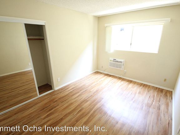 4th image of 1733 Purdue Ave APT 103