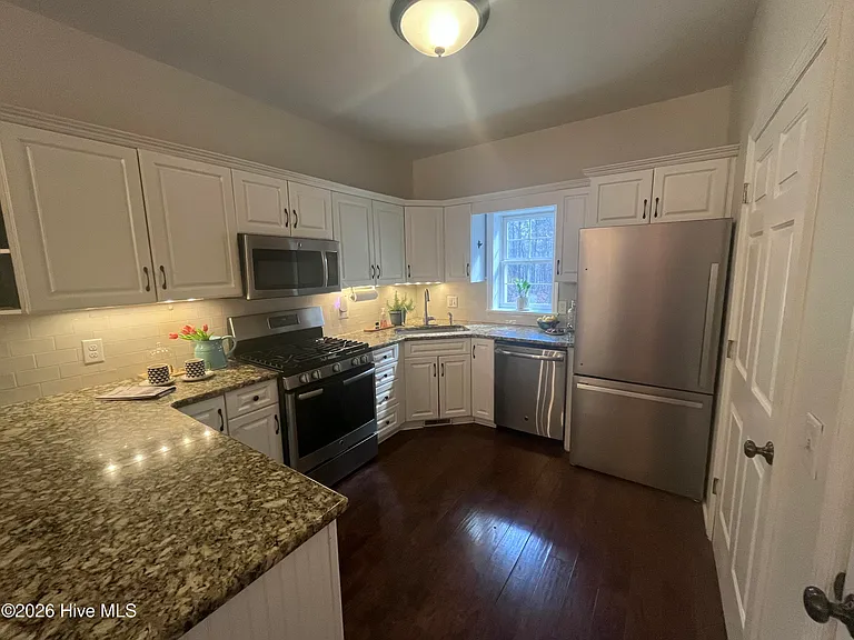 736 Ginseng Dr — Photo 22