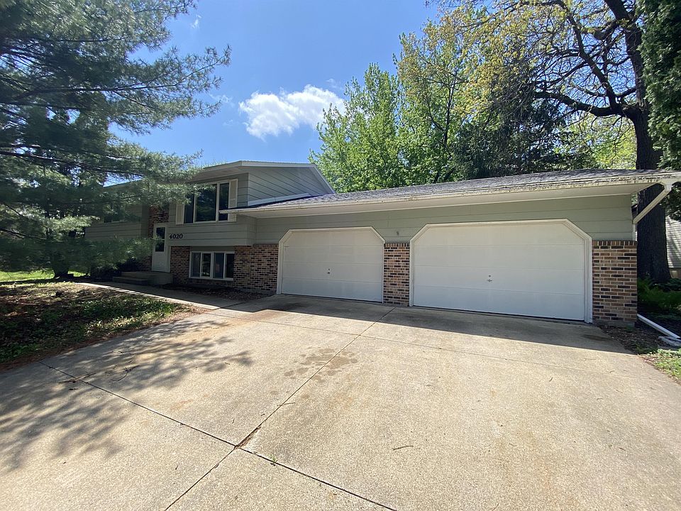 1st image of 4020 2nd Pl NW