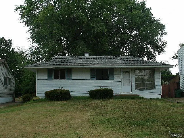 115 McAlpine Dr photo 1