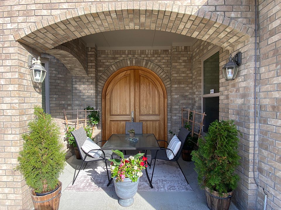 Front porch area is awesome for entertaining