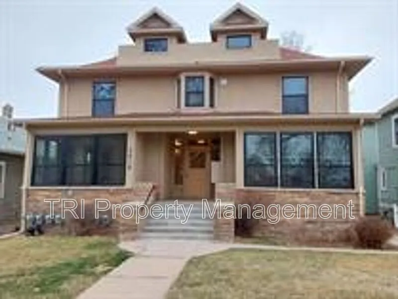 2018 10th Ave #2