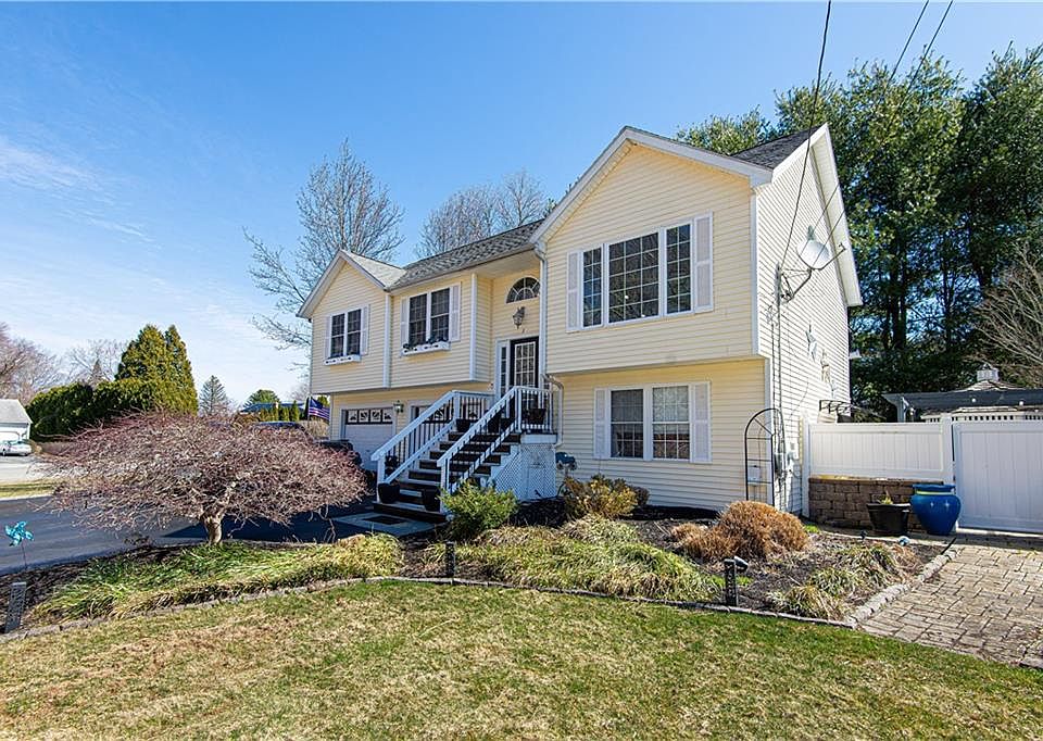 1st image of 9 Timber Walk Dr
