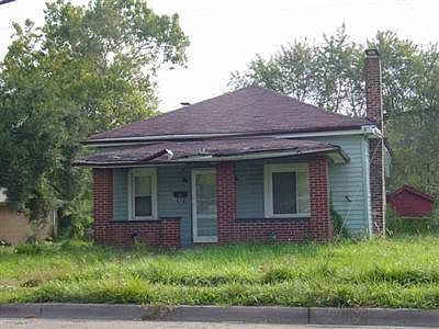 1st image of 10090 Douglas Ave