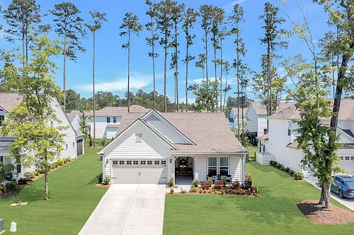 72 McRorrie Dr Photo 1